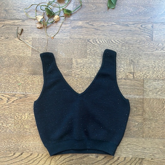 Black CQbyCQ Cropped Tank - Picture 2 of 5